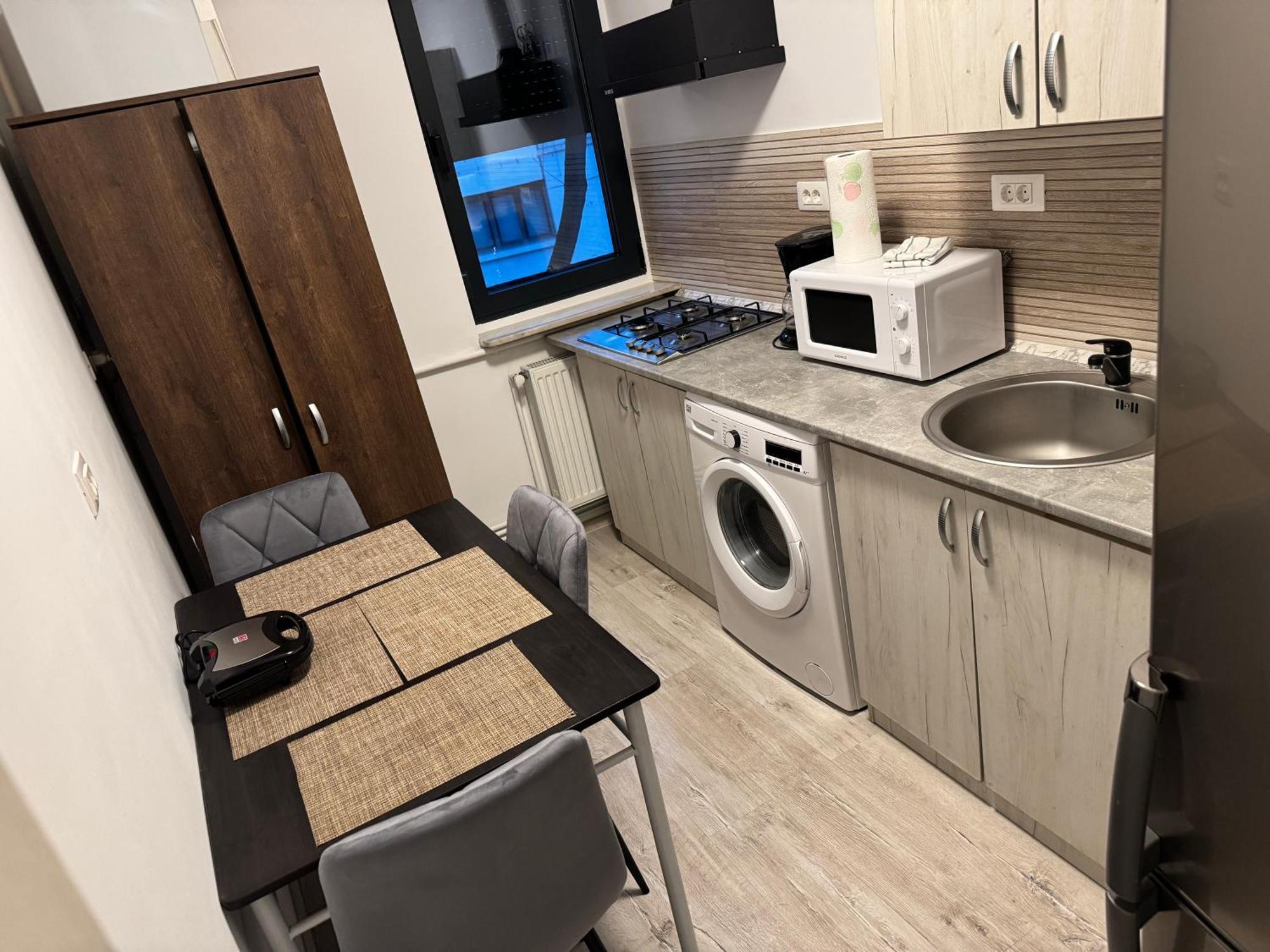 Apartament Ultracentral Modern 1 Piteşti Esterno foto
